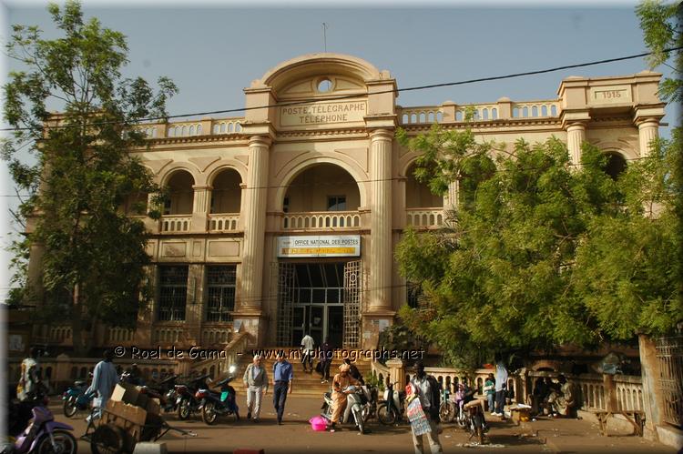 Bamako: Central Post Office