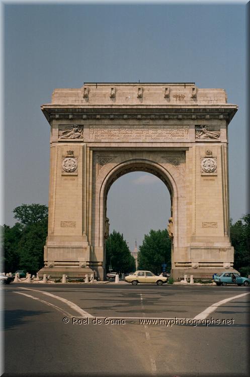 Bucarest: Arc de Triomph