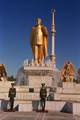 Ashgabat: Turkmenbashi Standbeeld